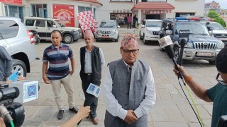 प्रवक्ता   महराले   भने    :   ' पार्टी   पदाधिकारीबारे   छलफल हुँदै  ,   टुंगो  आजको    बैठकले  लगाउने  ' 
