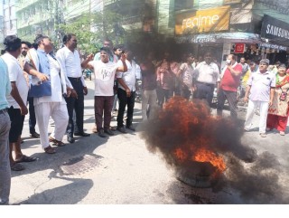 मधेसवादी नेता भन्छन : ‘विधेयक प्रमाणित नहुँदा लोकतन्त्र कार्यान्वयनमा चुनौती ’