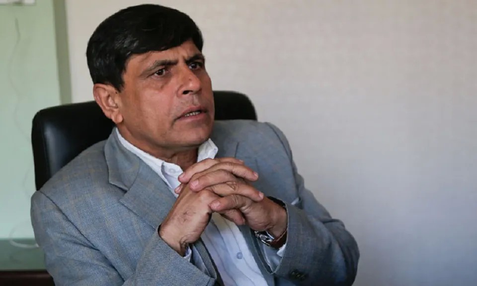 घनश्यामलाई सत्ता  गठबन्धनको समर्थन : ' राती प्रचण्डले फोनमा भने : तपाइँ ढुक्क रहनुस्'