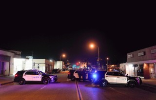 अमेरिकामा अन्धाधुन्ध गोली प्रहार : ' १० जना मारिए '