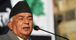 "  लोकतन्त्र  र  संविधानकाे  रक्षा  एवं  परिपालना  महत्वपूर्ण  "