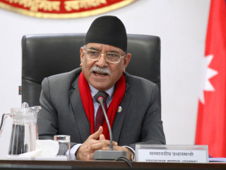 मन्त्रिपरिषद् पुनर्गठन हुँदै   :  "  अपरान्ह  ३  बजे मन्त्रीहरुको शपथ "