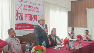  "  प्रचण्ड, देउवा र ओली  त  पात्र  हुन्,   सत्ता अरुले  नै  चलाउँछ  "   :  नेता  महरा