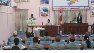 ३३ अर्ब ४२ करोड ७२ लाख : 'आन्तरिक ऋणलाई निरन्तरता'