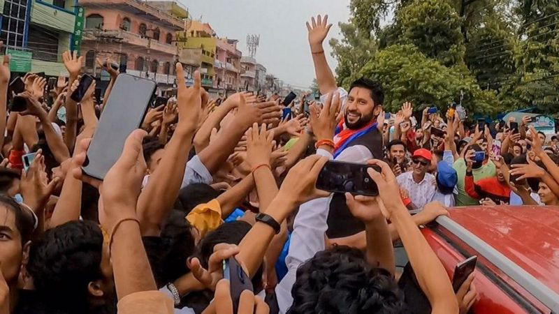 व्यवस्थाबारे फेरि बहस  : " शासकीय स्वरुप परिवर्तन, कति  सम्भावना  ?"