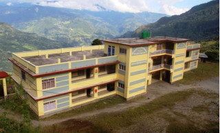राज्यसत्ता अनियमितता र भ्रस्टाचारमा !  : " जनता अन्नपात र गाईभैँसी बेचेर विद्यालय बनाउँछन "