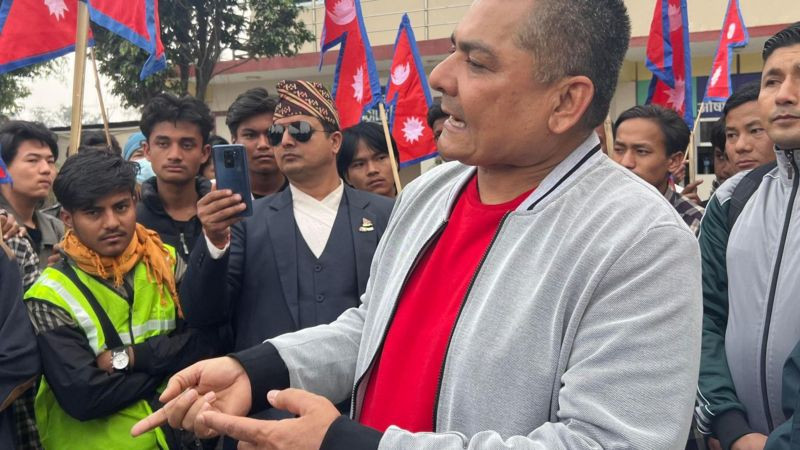 दुर्गा प्रसाईँ कसरी बने एमाले र केपी ओलीको आलोचक