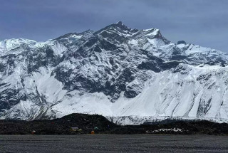 निलगिरि - अन्नपूर्ण हिमाल काग–भुषुण्डीको पवित्र  निवासस्थल