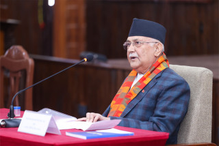 बैठकमा प्रधानमन्त्री ओलीले भने   : " कामलाई गति दिनुस् "