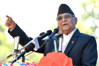 प्रधानमन्त्री ओलीले भने : समयमै सम्पन्न गर्नुस्, नभए - ' ठेक्का तोडिनेछ '