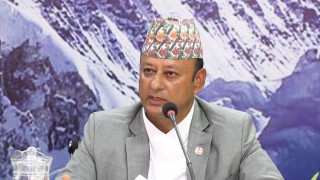 किमाथाङ्का - '  राष्ट्रिय महत्वको नाका, वर्षभरी सञ्चालन गर्न सकिन्छ '  :    मन्त्री खड्का