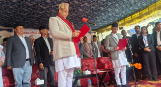 बागमती प्रदेश सरकार   :    '   छैटौँ   मुख्यमन्त्री   बने  बानियाँ,   लिए शपथ  '