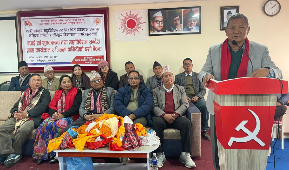 एमाले उपाध्यक्ष गुरुङले भने  : ' प्रमुख तीन दलको मोर्चा बन्नसक्छ '