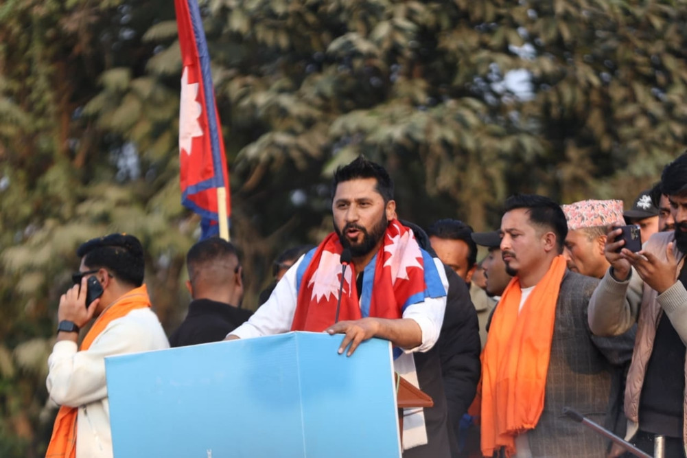 अध्यक्ष रबिले भने : मैले आमालाई भनेँ - ' बालेनले देश चलाउँछ '
