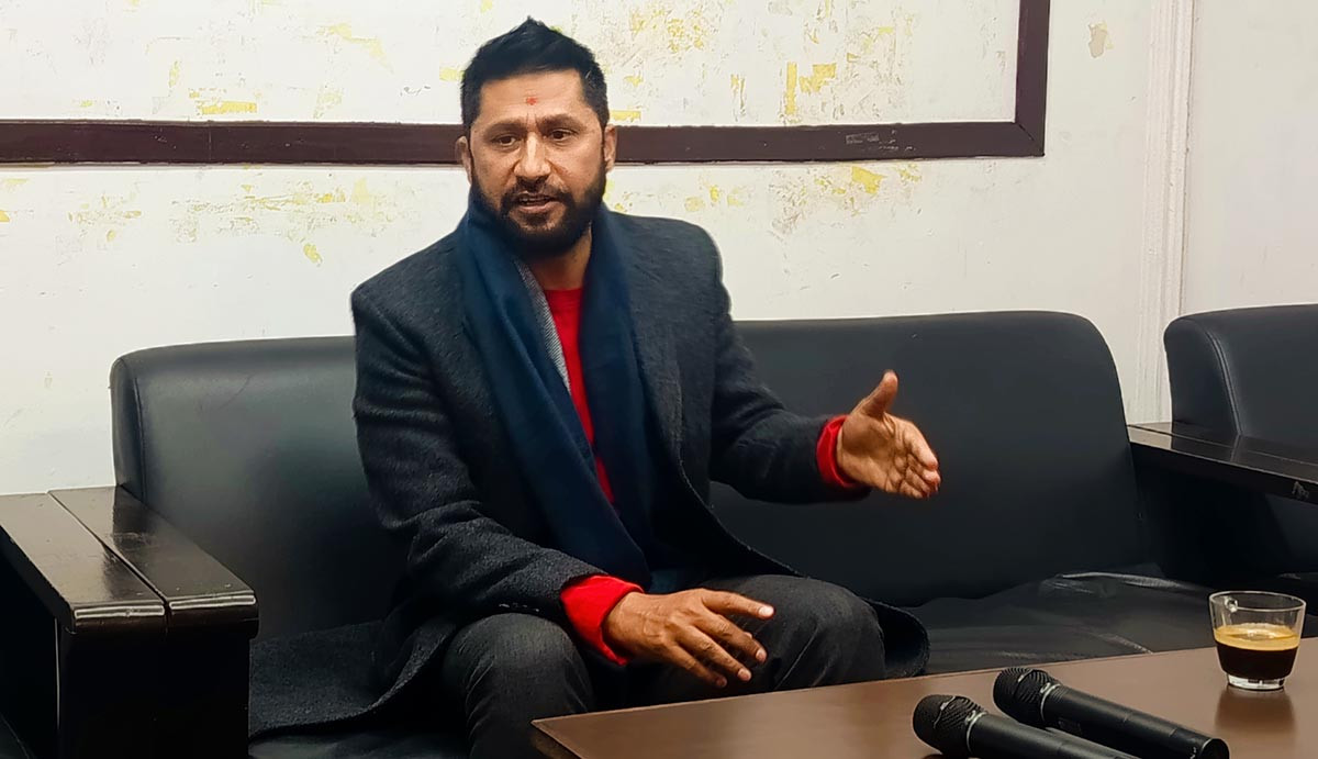 सभापति लामिछानले भने :  'जनतासँगका प्रतिवद्धता पूरा गर्छौ '