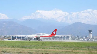 नेपाली मुद्रा कमजोर हुँदा - आन्तरिकभन्दा विदेशी ऋण ' महँगो'
