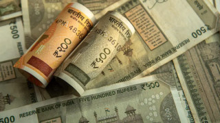 अब नयाँ ब्यवस्था : २०० र ५०० का नोट - " कति बोक्न पाइन्छ ? "