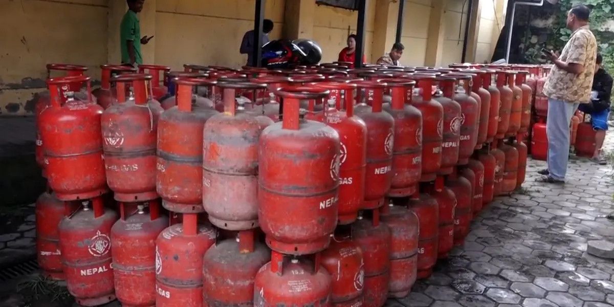 एलपी ग्यास पर्याप्त  :   ' माग अस्वाभाविक '